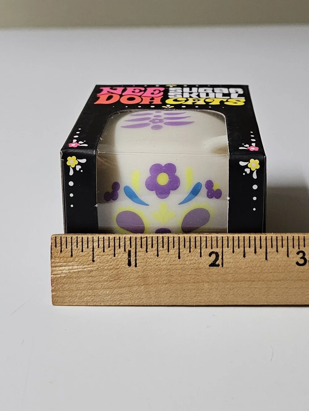 Scyhlling Needoh Sugar Skull Cat Glow In The Dark 100%   Authentic New Squishy